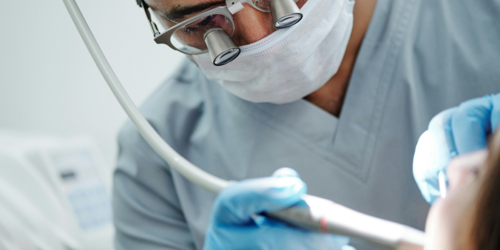 limpieza implantes dentales